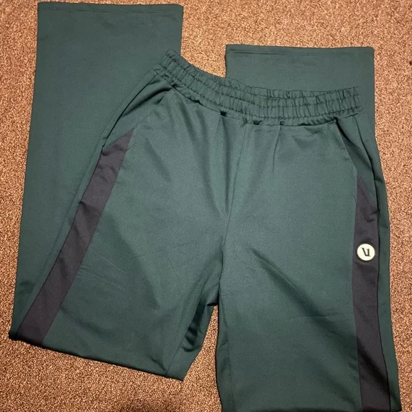 VUORI  Track Pants - Picture 3 of 5
